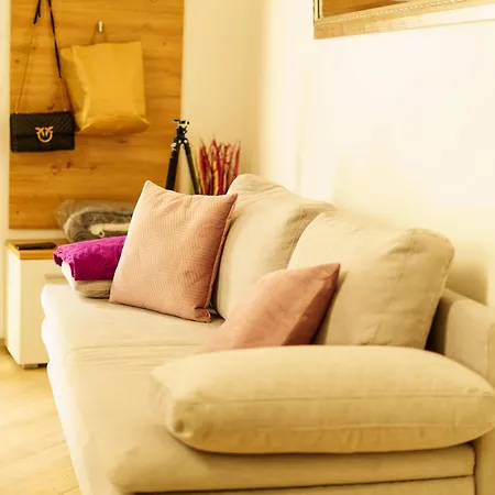 Apartamento Mabel Varos *